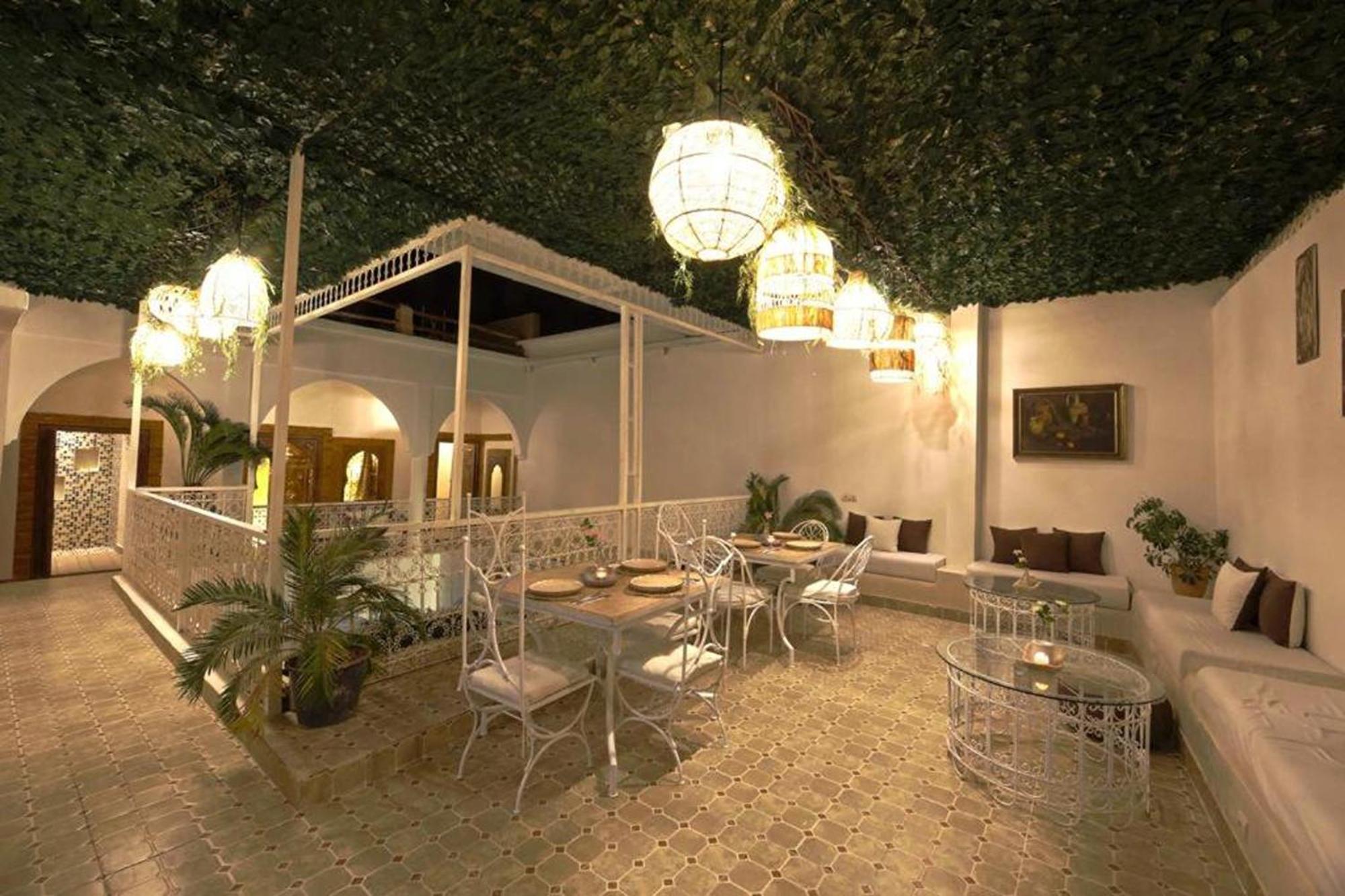 Riad Oum H&N Sidi Abdallah Ghiat Exteriör bild