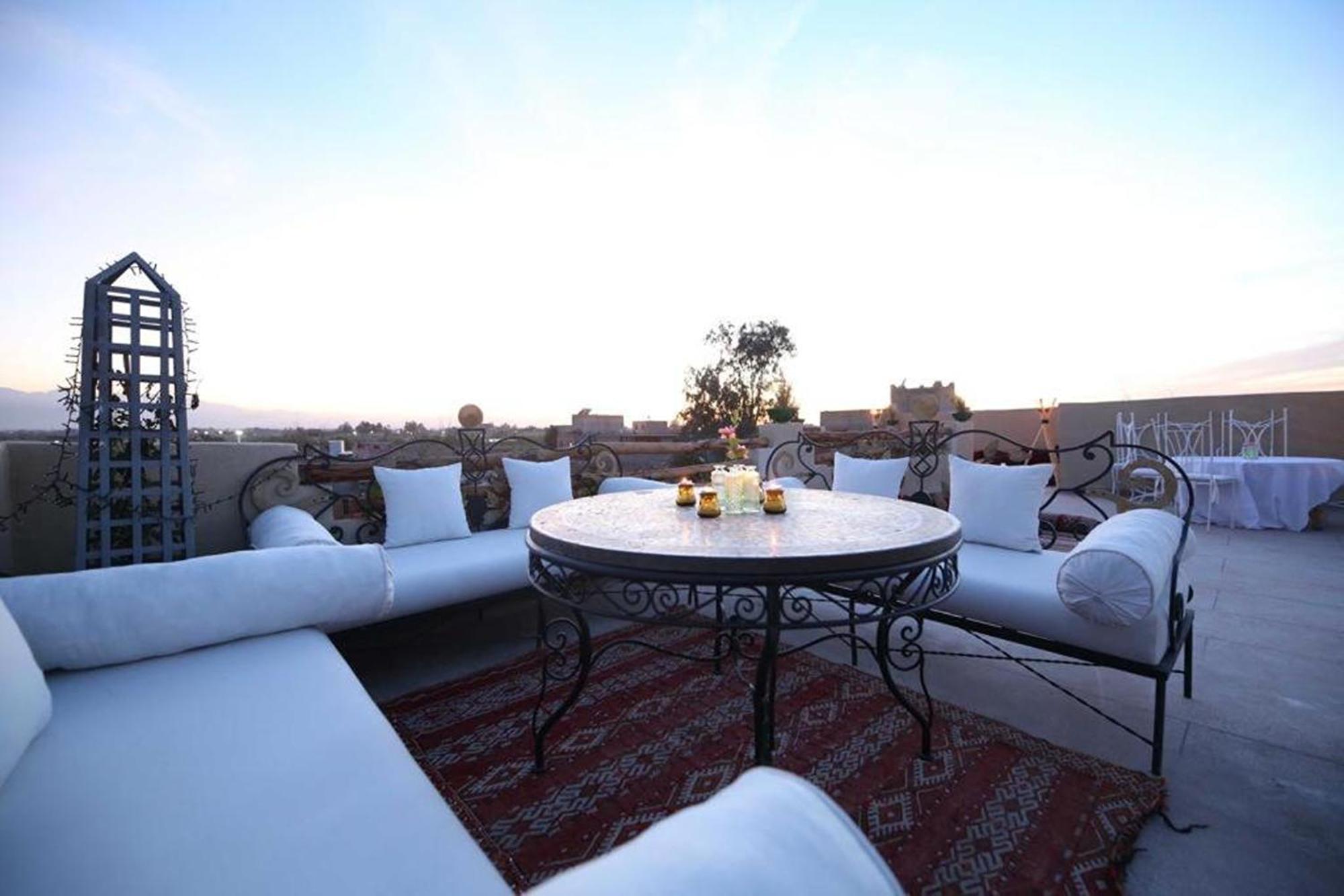 Riad Oum H&N Sidi Abdallah Ghiat Exteriör bild